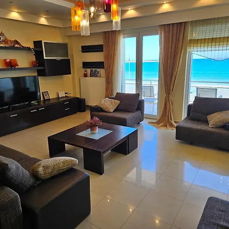 公寓 Fantasea Sea View 罗希姆诺