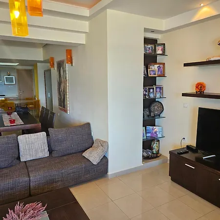 Fantasea Sea View 公寓 罗希姆诺